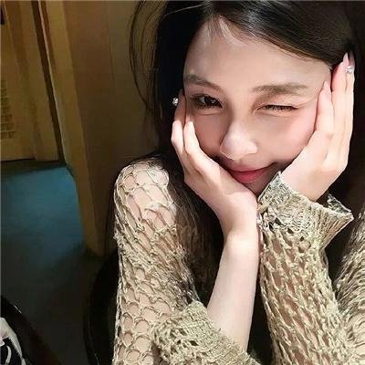 街头小吃摊