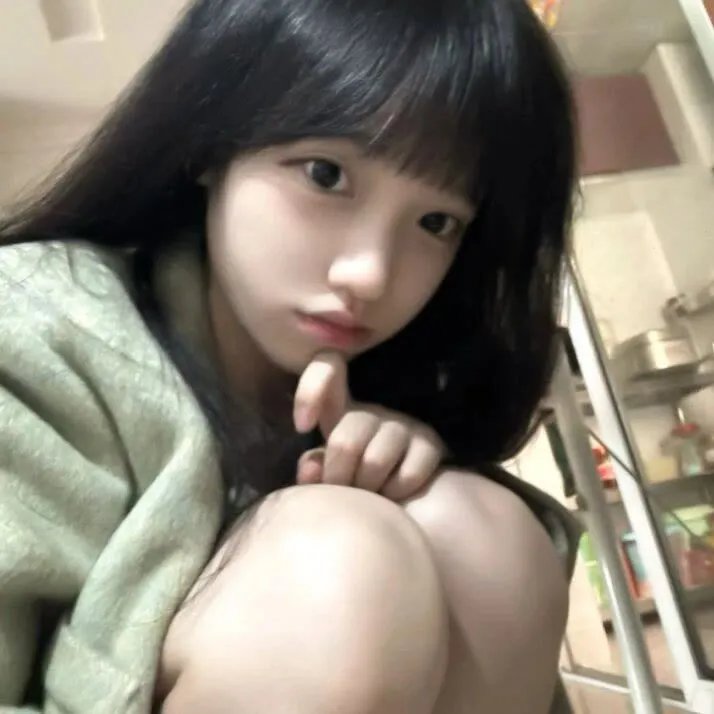 屋顶里的散步者